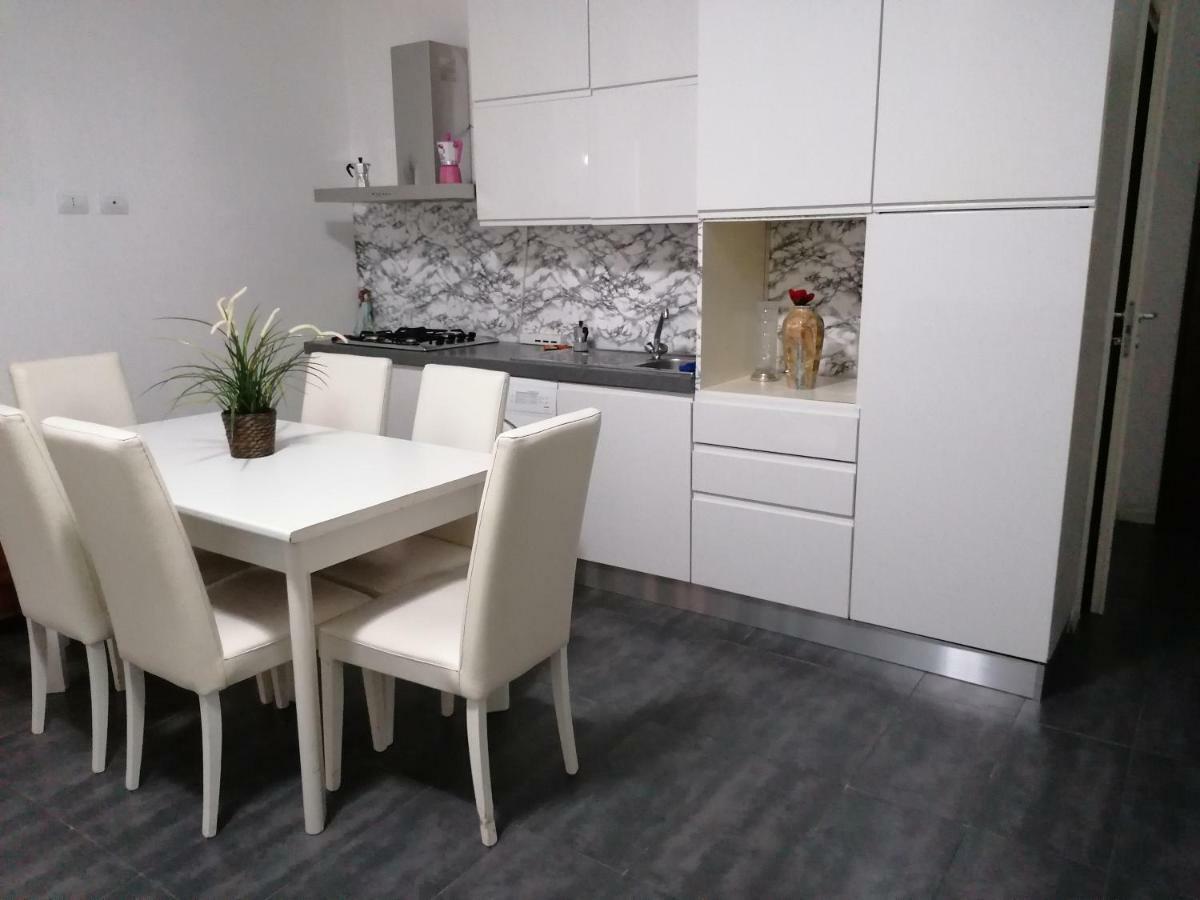 Casa Nuccia 2 Hotel Milánó Kültér fotó